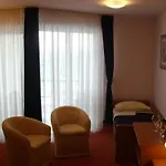 Otel Neva