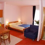 Otel Neva