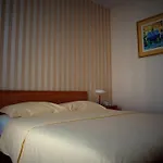Otel Neva Podstrana