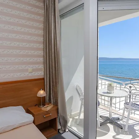 Hotel Neva