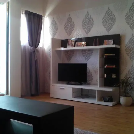 Hotel Neva 3*