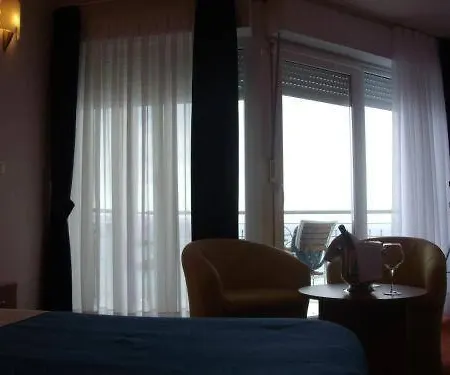 Hotel Neva