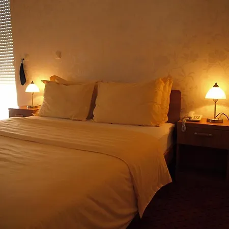 Hotell Neva 3*