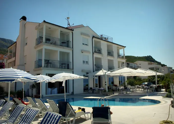 Hotel Neva